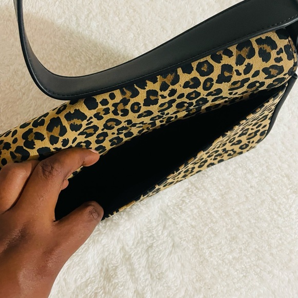 Wild Fable Cheetah Print Shoulder Purse 🐆🐆🐆 NWNT - Picture 5 of 8